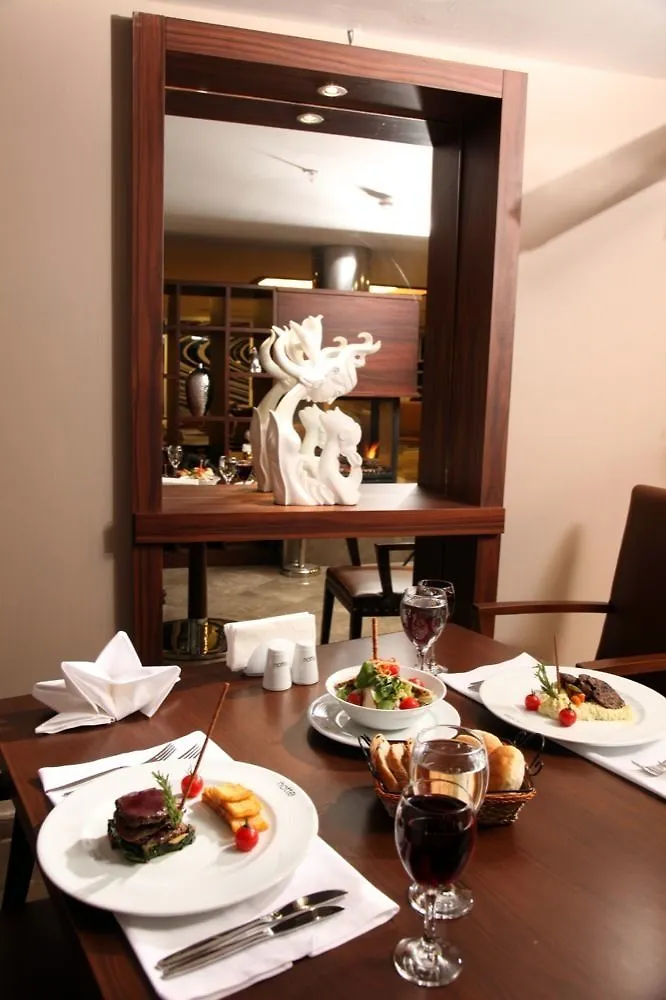 Notte Hotel Ankara 4*,