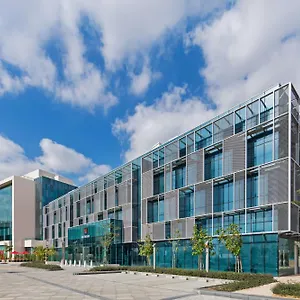 Radisson Red Silicon Oasis Birleşik Arap Emirlikleri